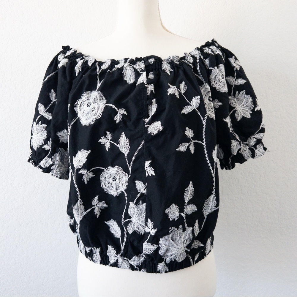 Who What Wear Black Embroidered Off Shoulder Puff Sleeve Top Size Medium